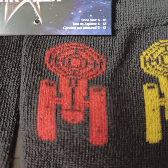 Star Trek Crew Socks NEW Size Mens 6-12 Novelty -1 Pair -Quirky -Logo -Trekkie - Picture 3 of 9